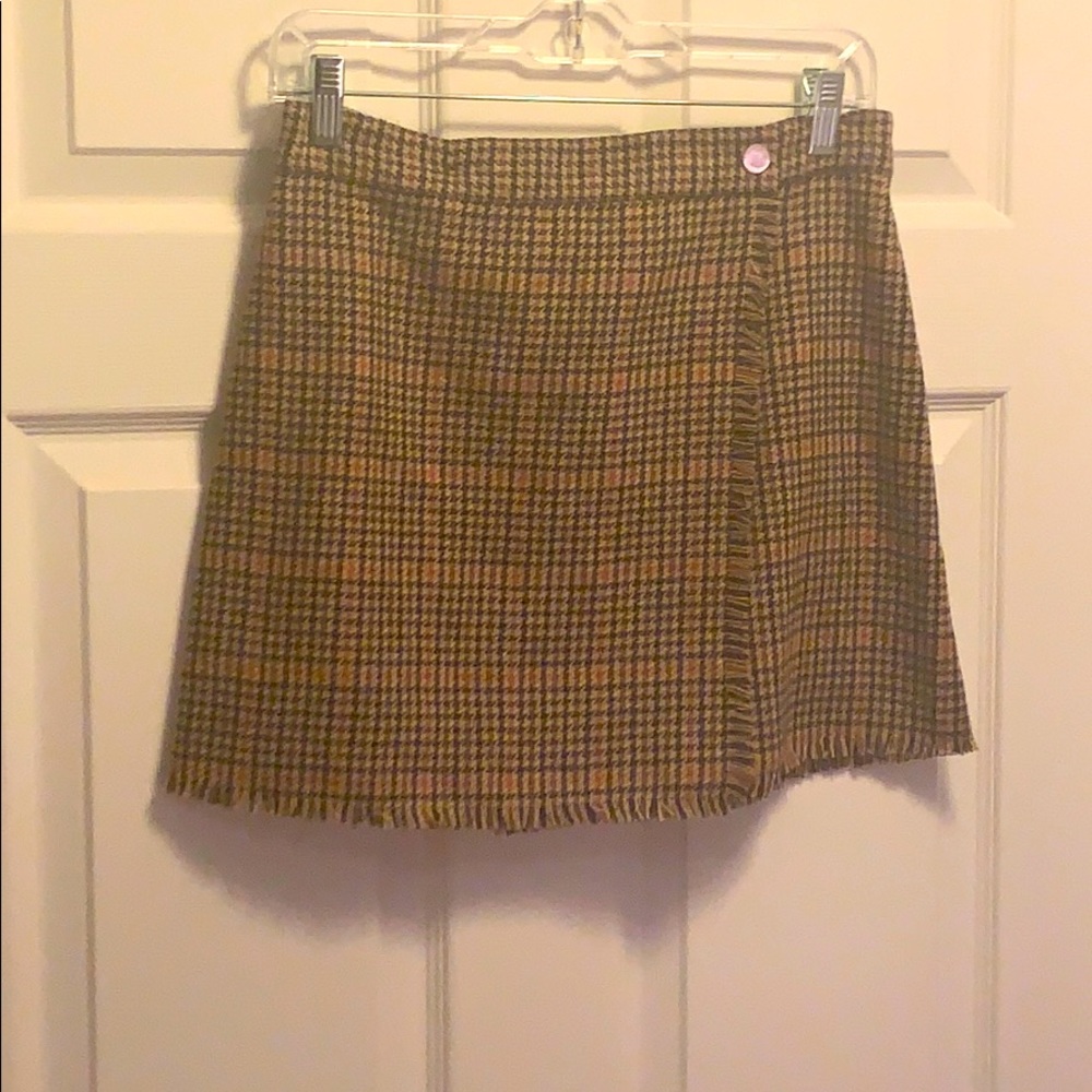 UO mini skirt size Medium